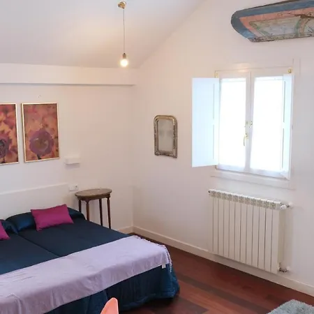 La Casa De Camelias Hotel