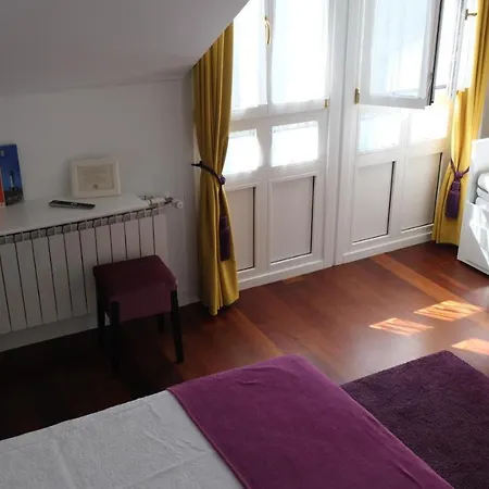 La Casa De Camelias Otel 3*