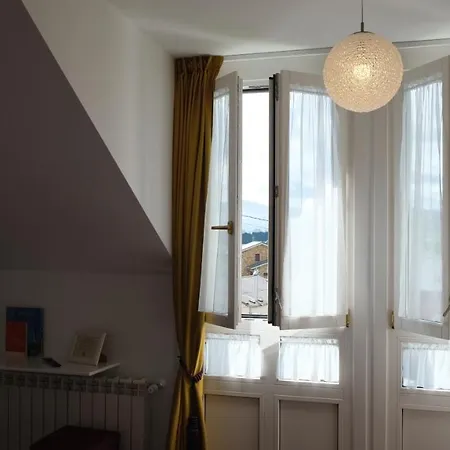 فندق La Casa De Camelias 3*