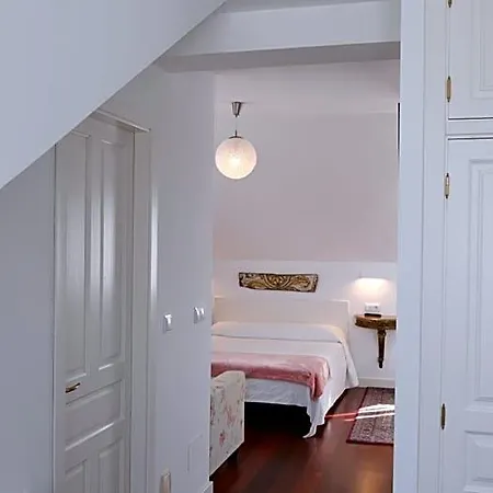 Hotel La Casa De Camelias