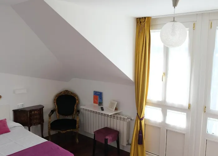 La Casa De Camelias Hotel 3*