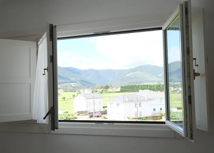 La Casa De Camelias Busto