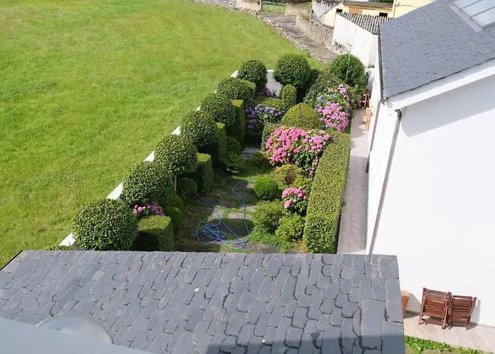 La Casa De Camelias 3* Busto