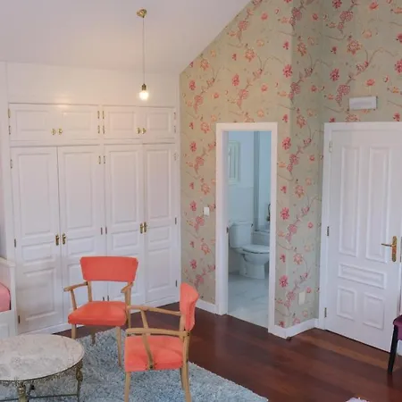 La Casa De Camelias 3* Busto